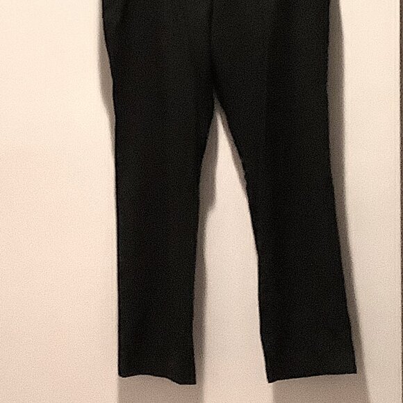 Talbots Classic Black Crop Pants Size 10P - Picture 2 of 7